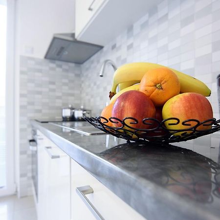 Fifi Apartment W. Parking In Old Town Zadar Dış mekan fotoğraf