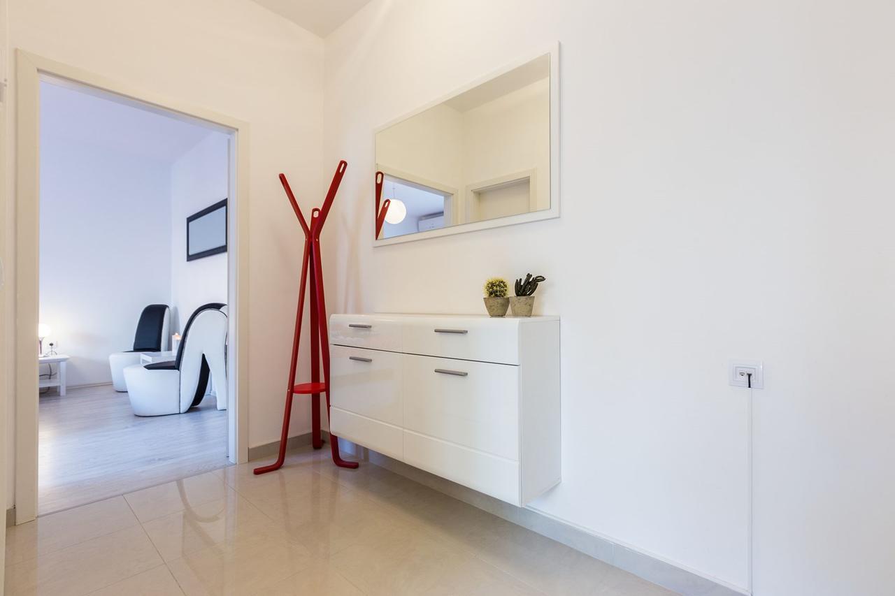Fifi Apartment W. Parking In Old Town Zadar Dış mekan fotoğraf