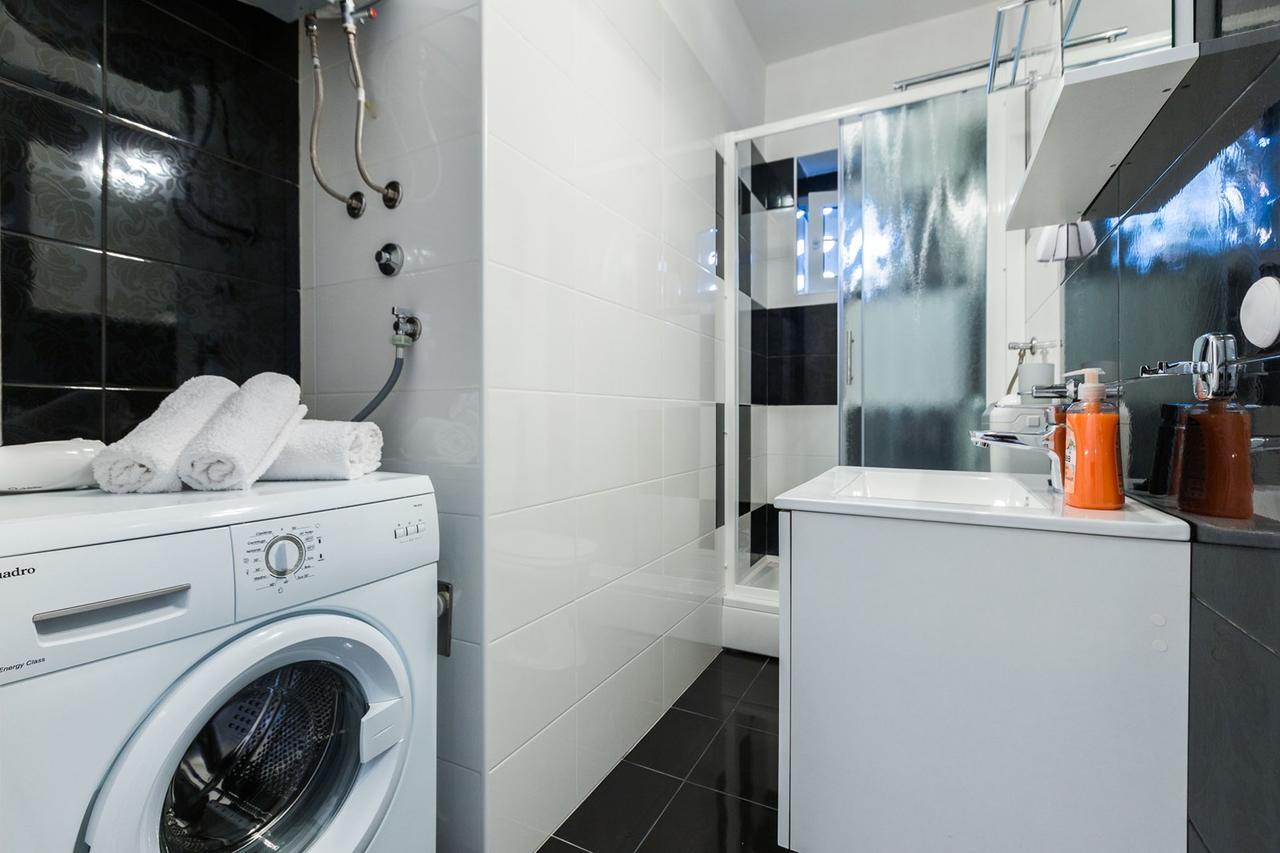 Fifi Apartment W. Parking In Old Town Zadar Dış mekan fotoğraf