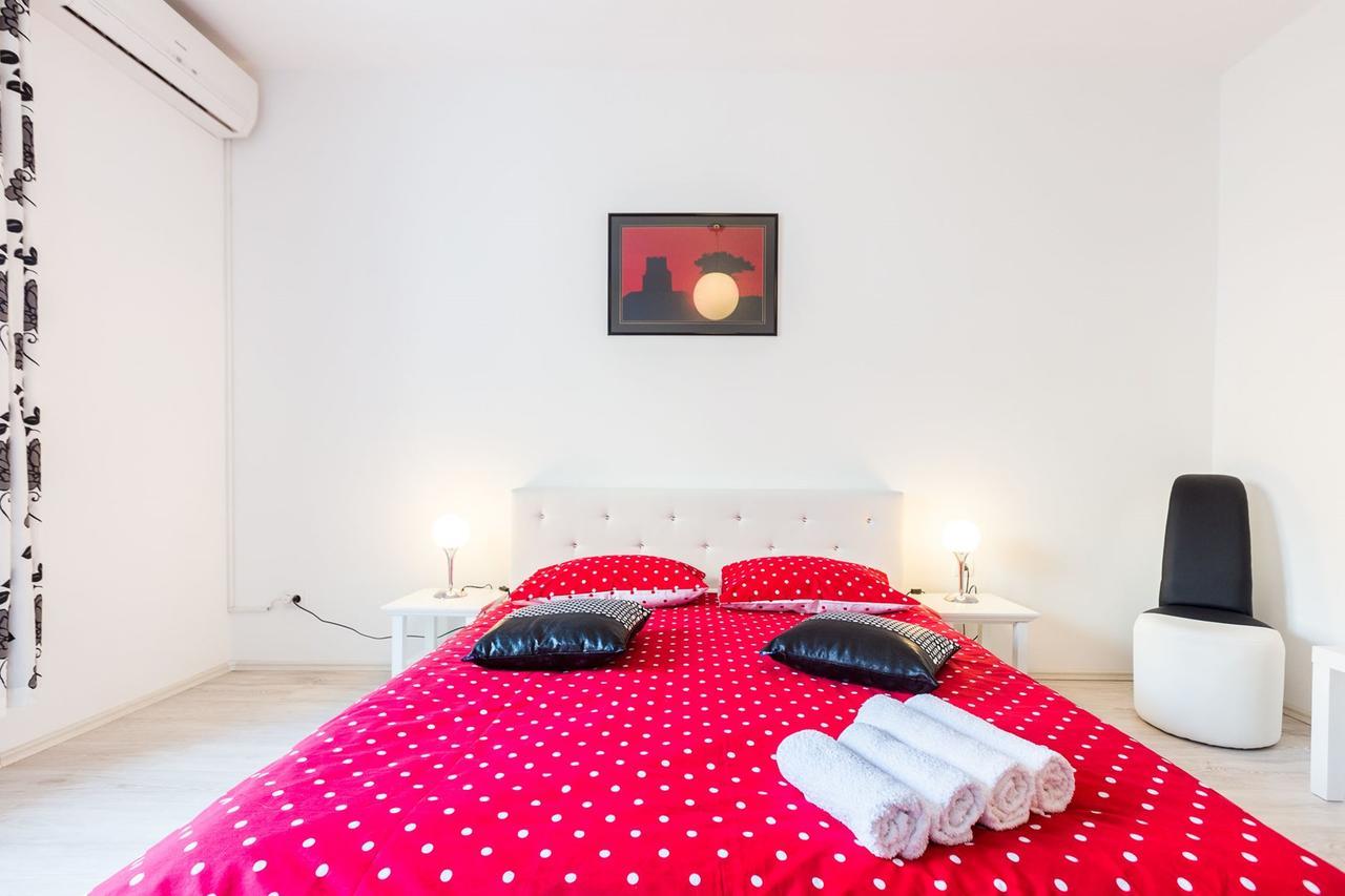 Fifi Apartment W. Parking In Old Town Zadar Dış mekan fotoğraf