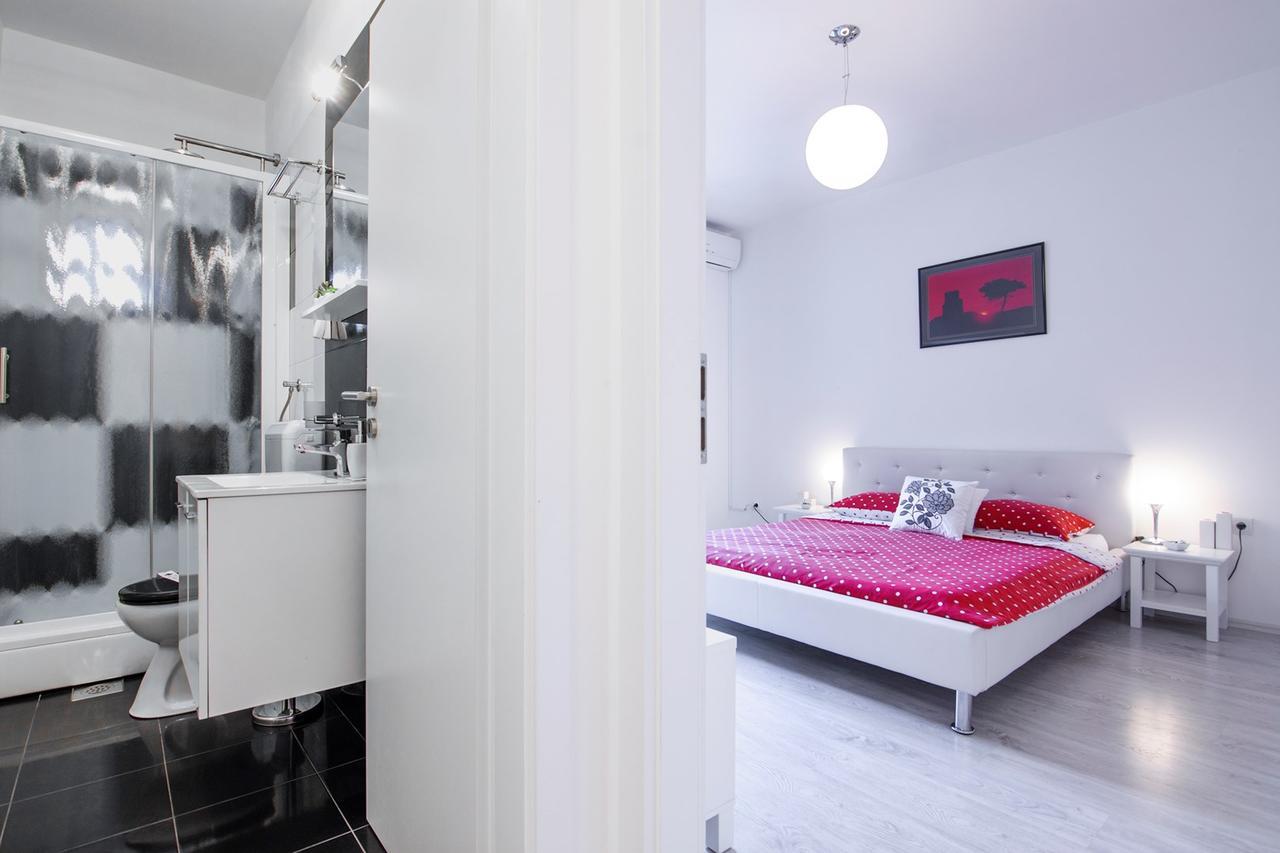 Fifi Apartment W. Parking In Old Town Zadar Dış mekan fotoğraf