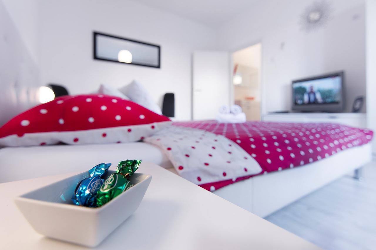 Fifi Apartment W. Parking In Old Town Zadar Dış mekan fotoğraf