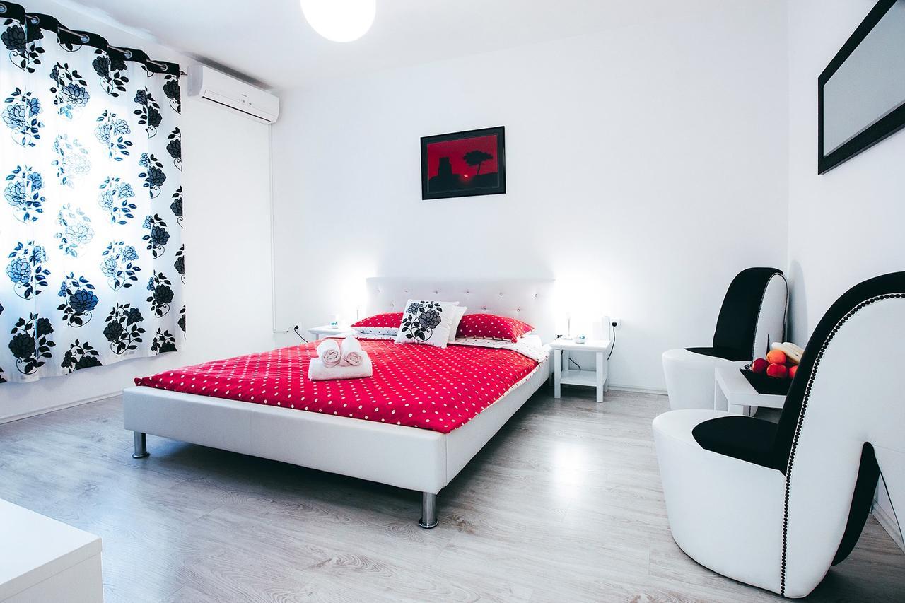 Fifi Apartment W. Parking In Old Town Zadar Dış mekan fotoğraf
