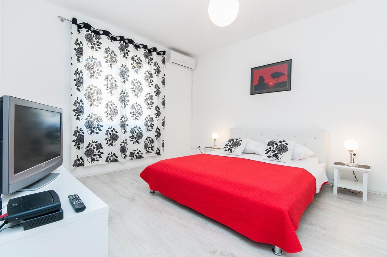 Fifi Apartment W. Parking In Old Town Zadar Dış mekan fotoğraf